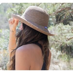 Wallaroo Victoria Poly Straw Hat Packable Sun Hat Camel Tan